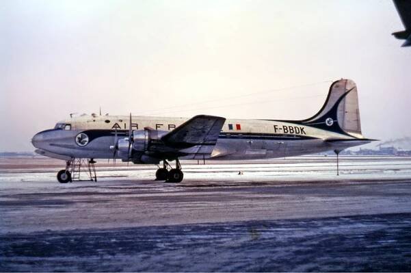 1950 Bahrain Air France Douglas DC-4 crashes - Wikipedia