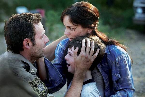Živí mrtví - Krátké shledání - Z filmu - Andrew Lincoln, Sarah Wayne Callies, Chandler Riggs