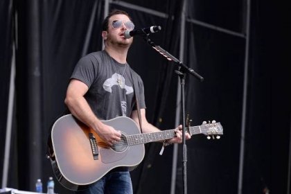 See Wade Bowen's Playful Creedence Clearwater Revival Cover