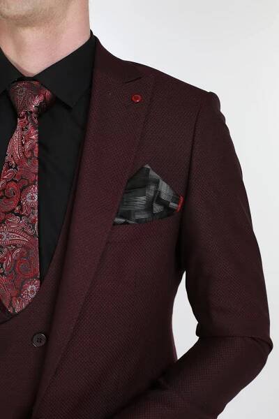 Bordó pánský oblek Slim Fit s vestou, model Charles | PACO ROMANO