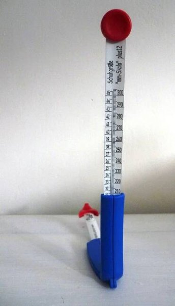 Srovnání měření délky nohy měřidly Plus 12, Clevermess, Hobbit Tools a obkreslením nohy - ZDRAVÉ NOŽKY