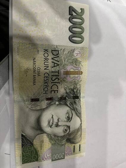 2000 KČ série T - Bankovky