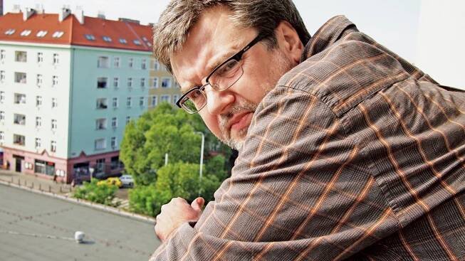 Zemřel výtvarník Pavel Reisenauer, autor obálek a dalších kreseb pro týdeník Respekt