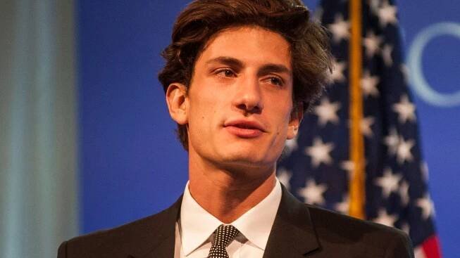 Jack Schlossberg shades actor playing his uncle JFK Jr. in Ryan Murphy's 'American Love Story'