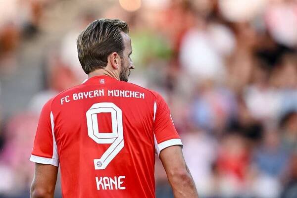 Supercup 2025: Bayern München trifft auf VfB Stuttgart im Duell um ersten Titel