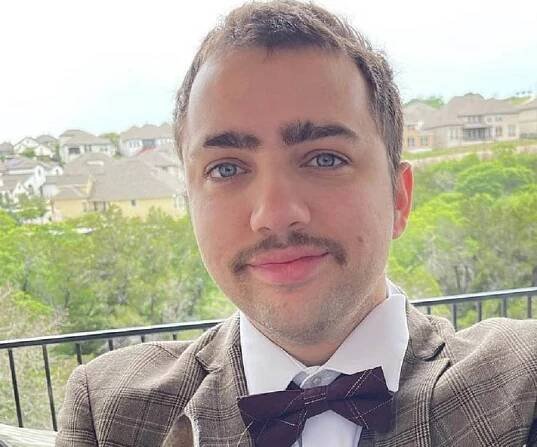 Mizkif (Matthew Rinaudo) – Bio, Facts, Family Life, Career