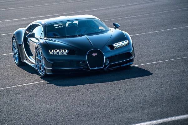 Bugatti Chiron additional photos