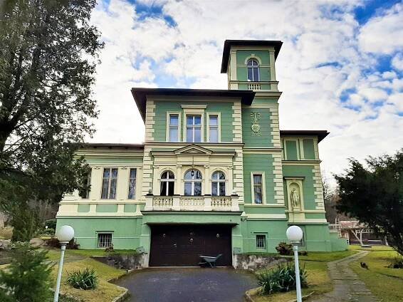 Tivoli u Berounky. Luxusní letní vily pražské smetánky změnily život vesnice