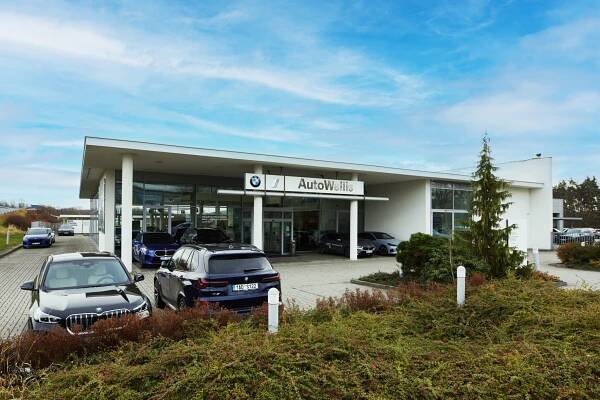 BMW AutoWallis foto 1