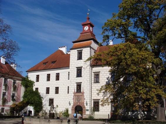 Kostýmované prohlídky zámku - Poslední ženy z rodu rožmberského | Třeboň a okolí - Třeboňsko.cz