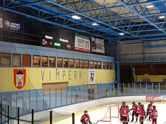 Starší žáci remizovali ve Vimperku 5:5 – HC Strakonice