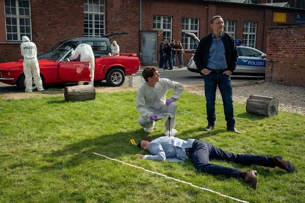 Blutige Anfänger - Durchbohrt (S02E05) (2021)