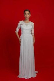 Svatební šaty se šifónovou sukní, rukávem a korzetem - Dyona Dresses