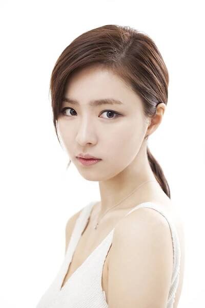 Shin Se-Kyung-p3.jpg