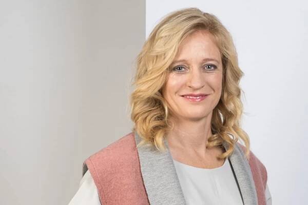 Pozvánka na online konferenci společnosti Deloitte s naší finanční ředitelkou Martinou Vítkovou