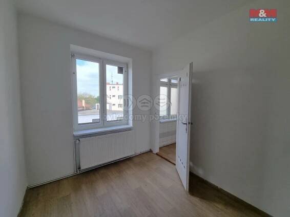 Pronájem bytu 1+1, 60m2 v Ostravě, ul. Jindřichova