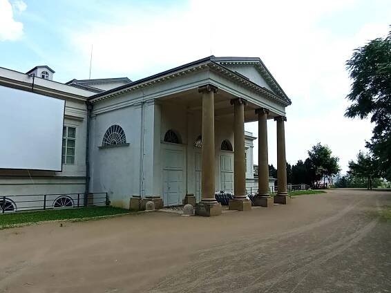 Фотогалерея • Letní kino Kinská (Kінотеатр) • Mapy.com