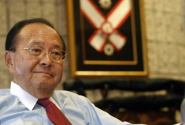 Sen. Daniel Inouye, war hero, dies at 88 - Los Angeles Times