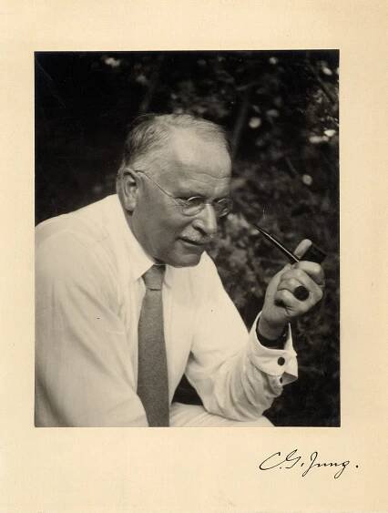 Soubor:ETH-BIB-Jung, Carl Gustav (1875-1961)-Portrait-Portr 14163.tif – Wikipedie