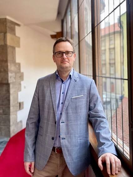 Petr Houdek - Peace Research Center Prague - Charles University Center of Excellence