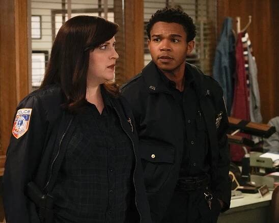 Emergence - RDZ9021 - Z filmu - Allison Tolman, Robert Bailey Jr.