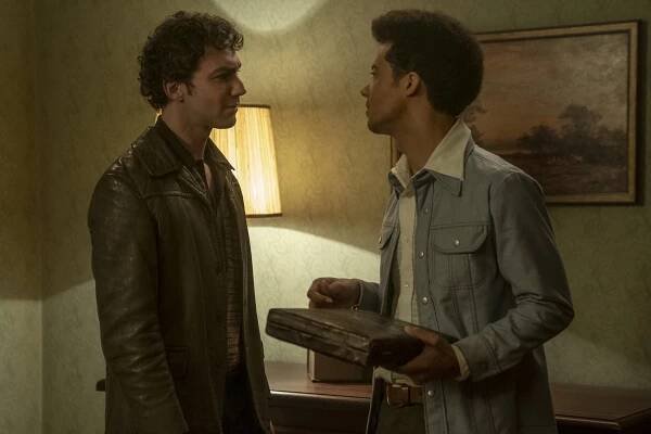 Luke Brandon Field, Jacob Anderson - Interview with the Vampire - Don't Be Afraid, Just Start the Tape - Z filmu