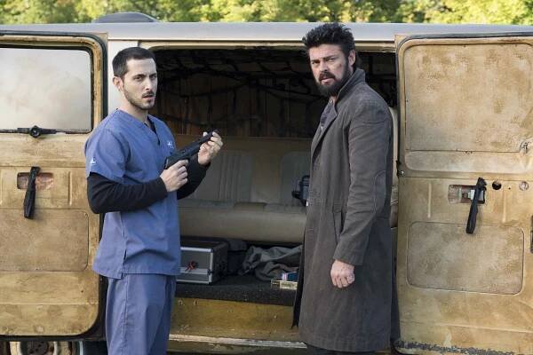 Banda - A dveře jsou pryč - Z filmu - Tomer Capone, Karl Urban