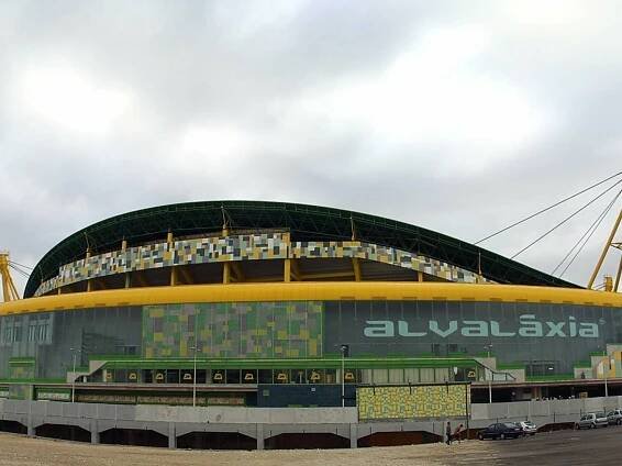 Lisboa vai ter jogo anual com antigas glórias do futebol mundial