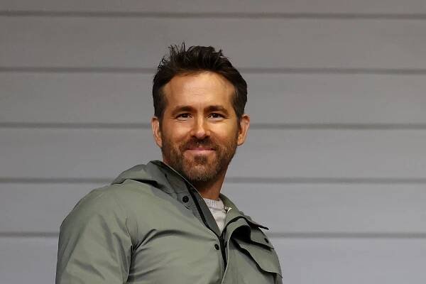 T-Mobile to buy Ryan Reynolds’ Mint Mobile in a $1.35 billion deal