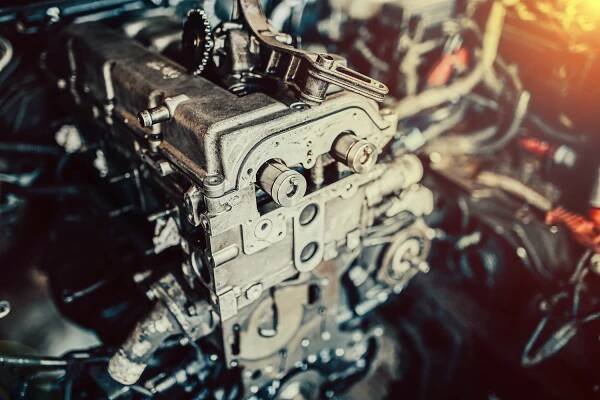 close up shot of a car's combustion engine