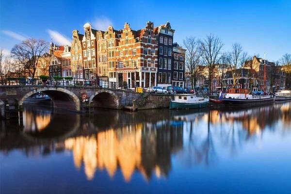 Obraz Krásný obraz světového dědictví UNESCO kanály na "Brouwersgracht" en "Prinsengracht (Knížecí kanálu)" v Amsterdamu, Nizozemsko