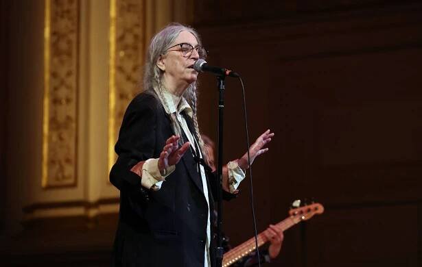 Patti Smith oslavuje 50 rokov albumu ‘Horses’: Ohlasuje reedíciu s nevydanou piesňou ‘Snowball’