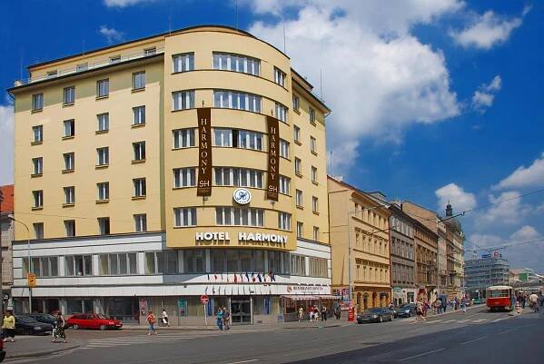 HÔTEL HARMONY 3*
