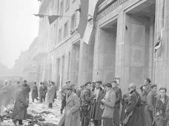 Před 60 lety vypuklo v Maďarsku protikomunistické povstání. Vyznačovalo se neuvěřitelnou brutalitou