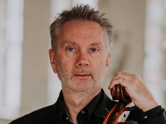 Simon Fryer