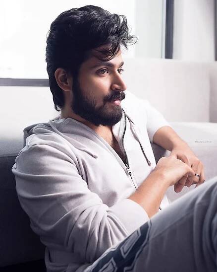 Harish Kalyan Age, Images, Girlfriend, Networth, Instagram, Biography