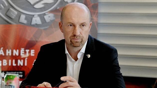 Třinecké opory do Vítkovic? Peterek promluvil o chystaných změnách