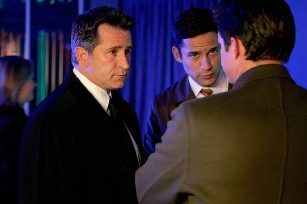 Beze stopy - Osamělá hvězda - Z filmu - Anthony LaPaglia, Enrique Murciano