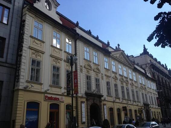 Slovanský dům