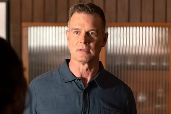 '9-1-1' Star Peter Krause Breaks Down That Surprising Season 7 Finale — and Bobby Nash's Fate (Exclusive)