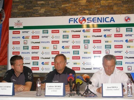 Senica má rešpekt, ale dopredu sa nevzdáva
