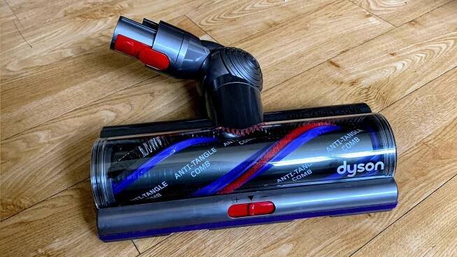 Dyson V15 Detect review