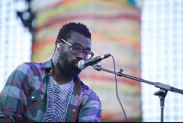 Tunde Adebimpe Plays Keyboard at Coachella 2009
