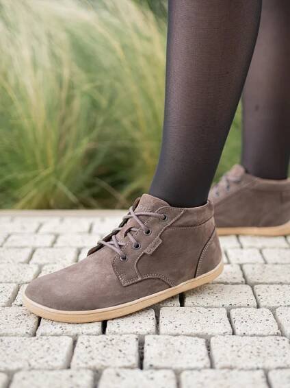 Synergy - Chocolate & Beige
