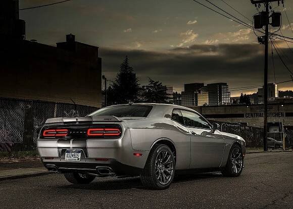 DODGE Challenger SRT (2015-2023)