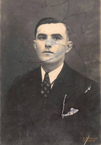Ferzik Vladimír, Josef