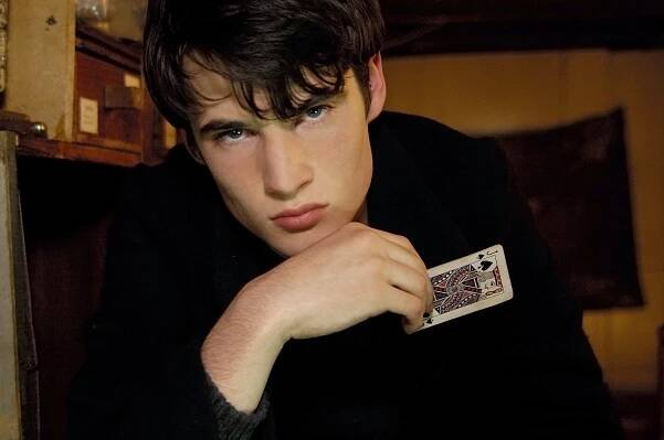 Like Minds - Promo - Tom Sturridge