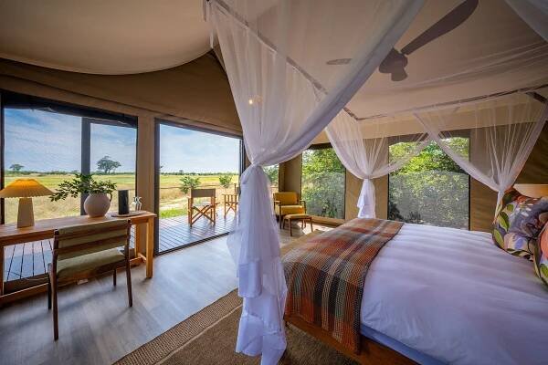 Wild Expeditions - Camp Hwange & Muddy Teak