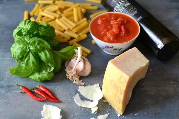 Italská klasika penne alla arrabiata – hotovo za chvilku! – Bohyně kuchyně