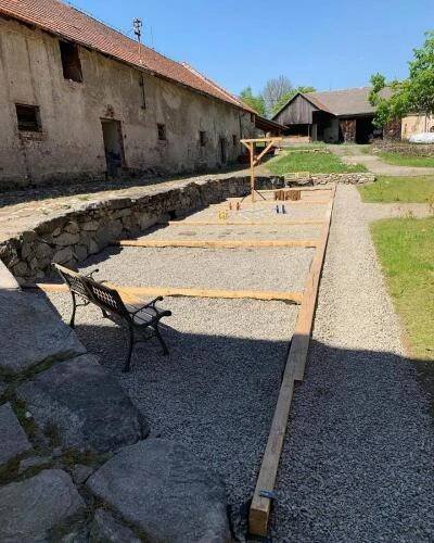 Fotografie z fotogalerie ubytování Zámek Mokrosuky v destinaci Mokrosuky
